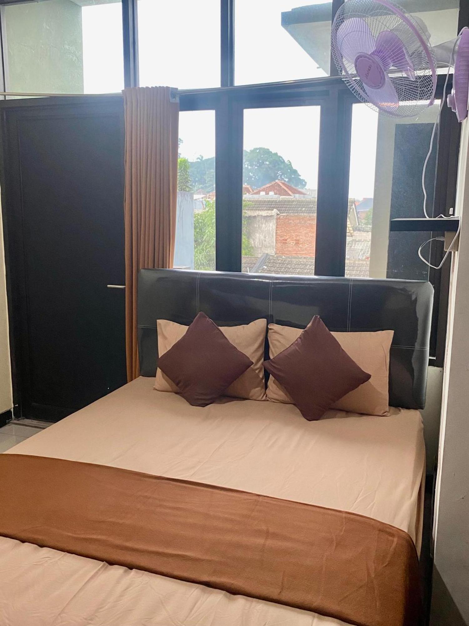 Zzz Hostel มะลัง ภายนอก รูปภาพ